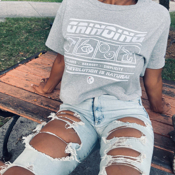 GRINDING "ESSENTIALS" SKETCH TEE (WOMEN'S)